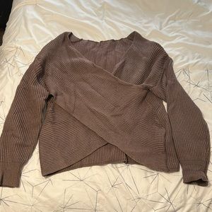 Cute flowy cross cross sweater